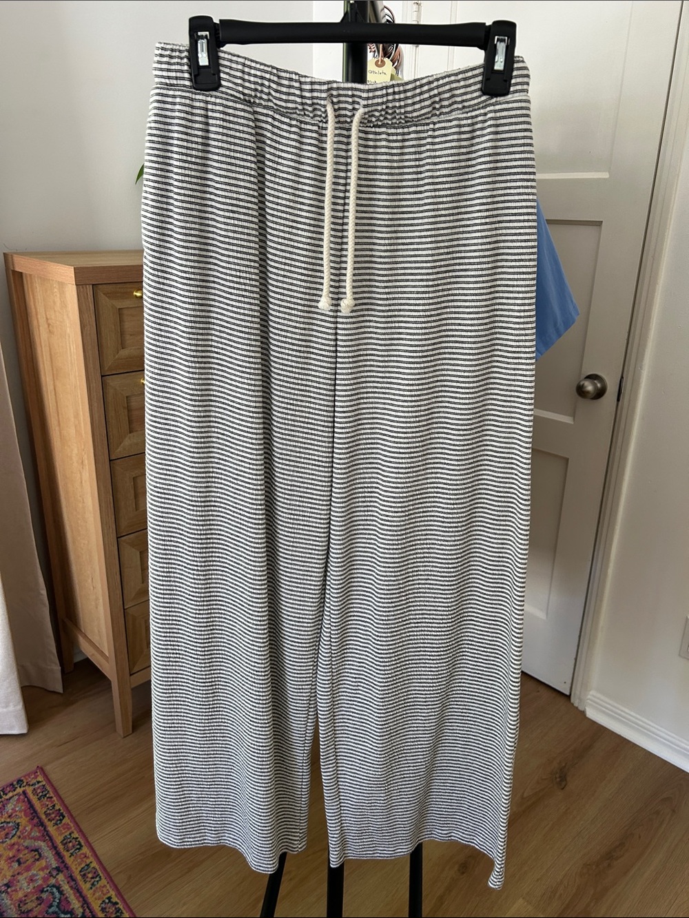 Good Luck Gem PJ Pants. Size medium. 28” inseam. Functional drawstring.